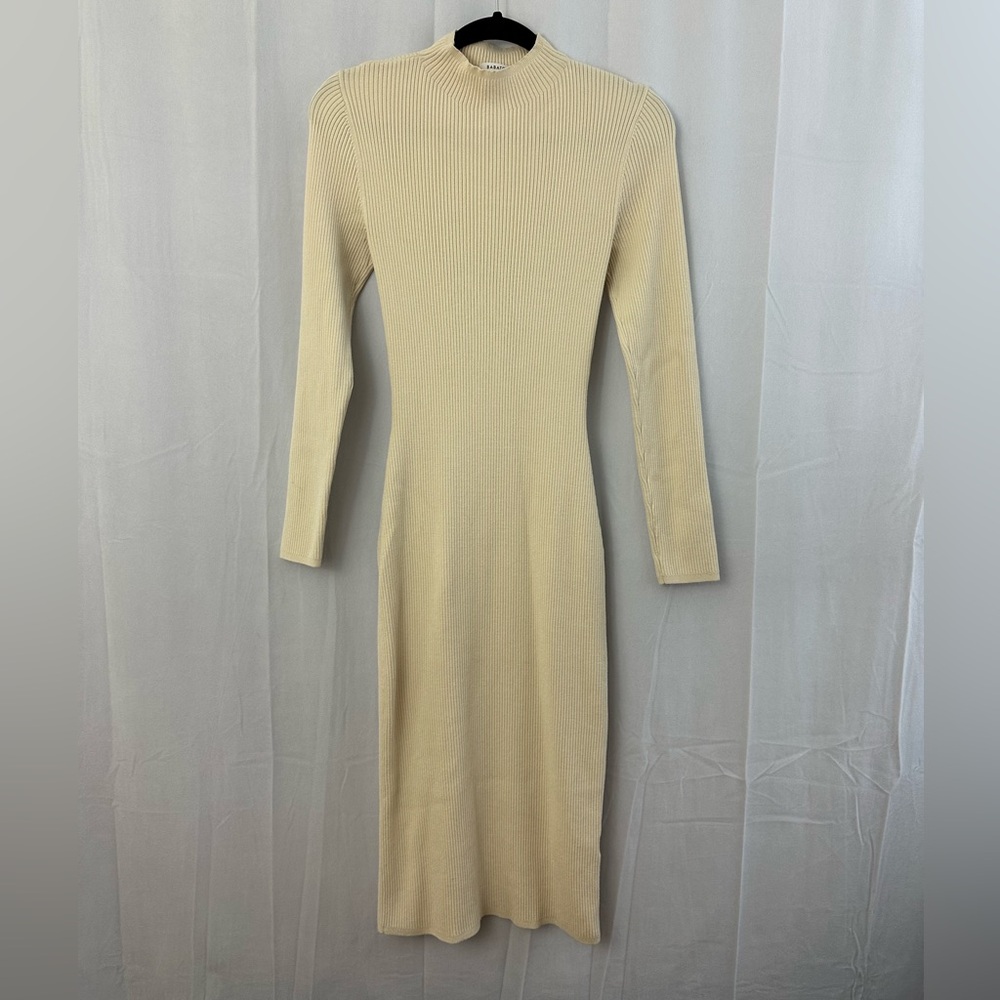 Babaton Aritzia Beige Mock Neck Ribbed Long Sleeve Compose Dress Womens Size M